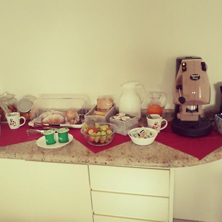 Casa Kati Bed & Breakfast Mercato San Severino Bagian luar foto
