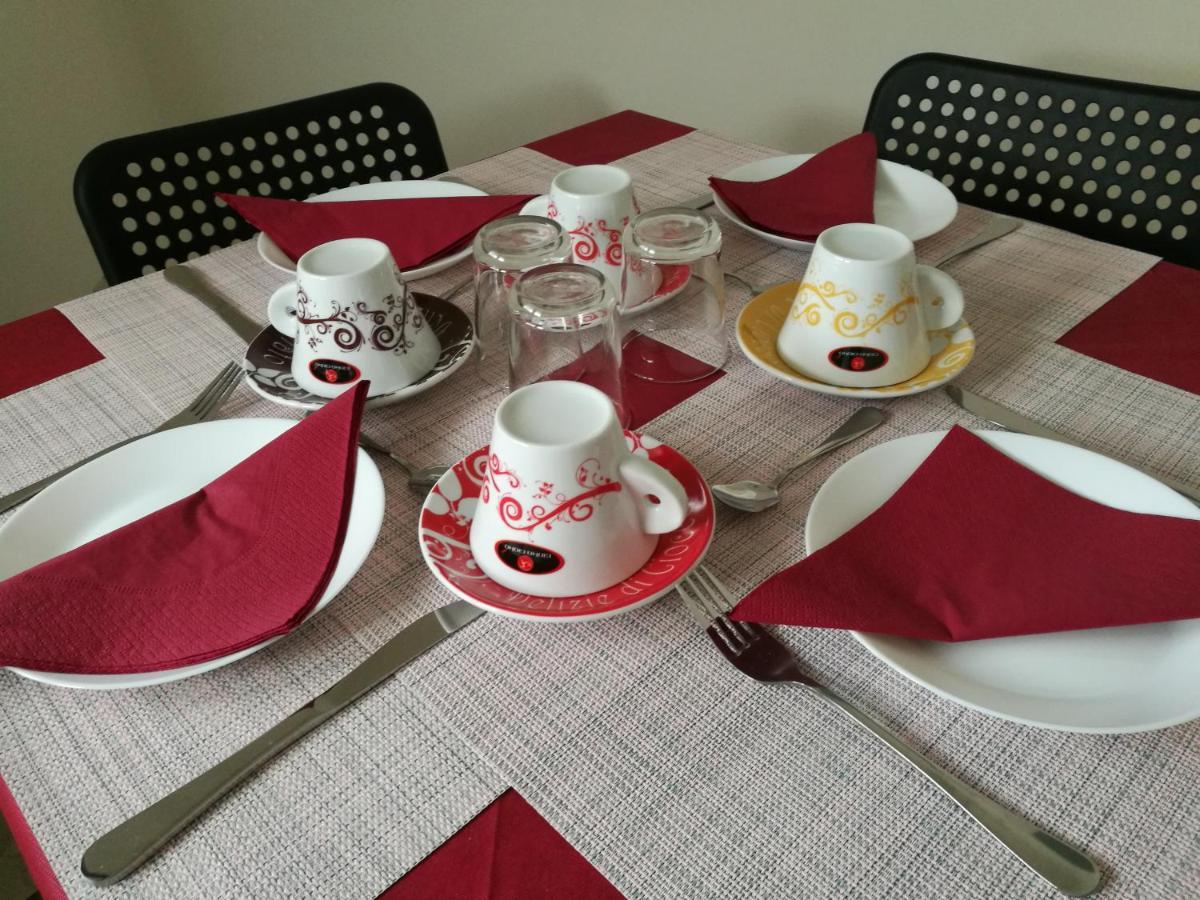 Casa Kati Bed & Breakfast Mercato San Severino Bagian luar foto