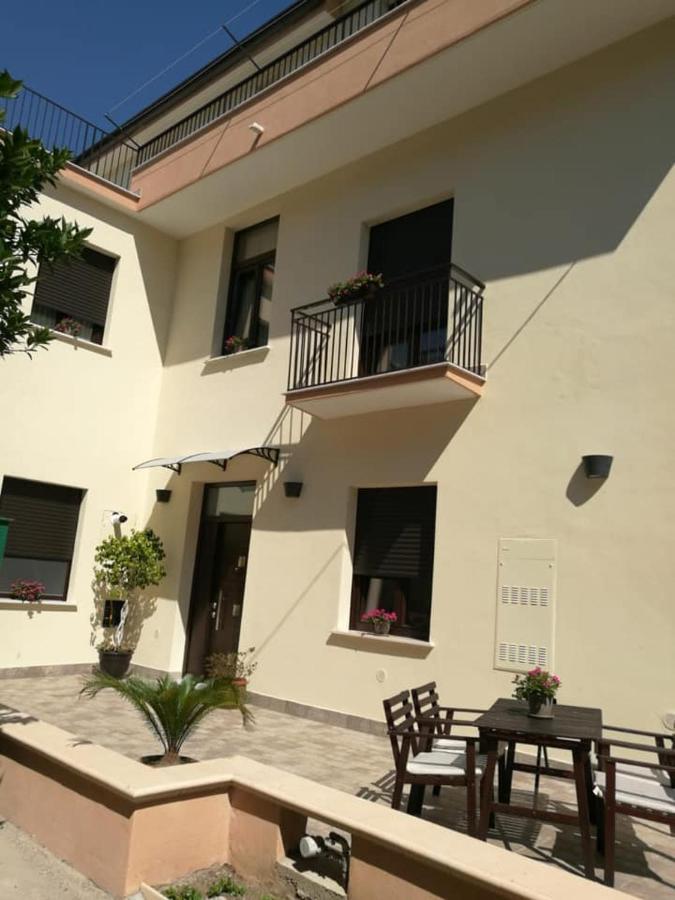 Casa Kati Bed & Breakfast Mercato San Severino Bagian luar foto