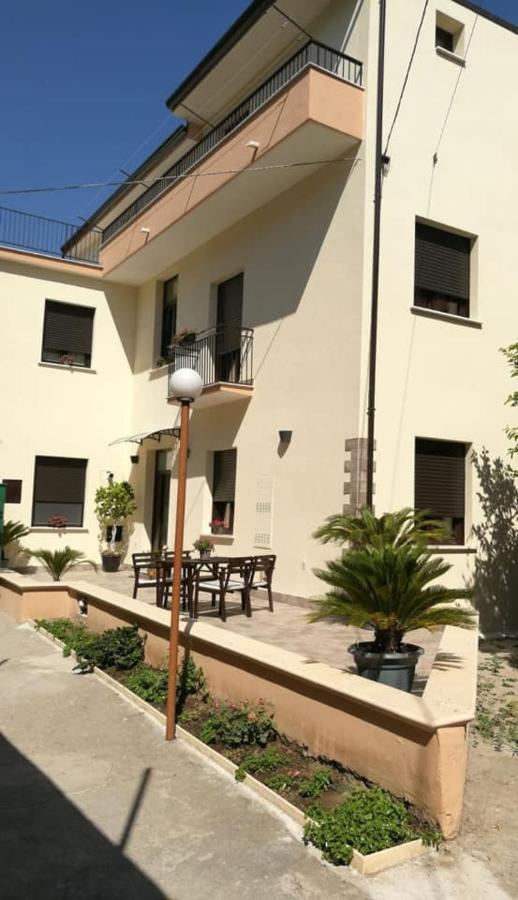 Casa Kati Bed & Breakfast Mercato San Severino Bagian luar foto